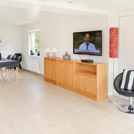 Holiday home Beautiful In Ribe With Wifi